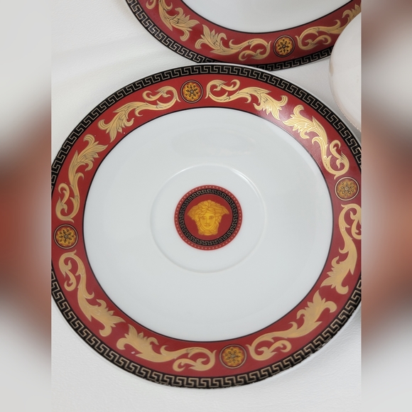 2 Versace Medusa Winged Teacup/Saucer Sets (Rosenthal) Greek Key - Picture 3 of 9